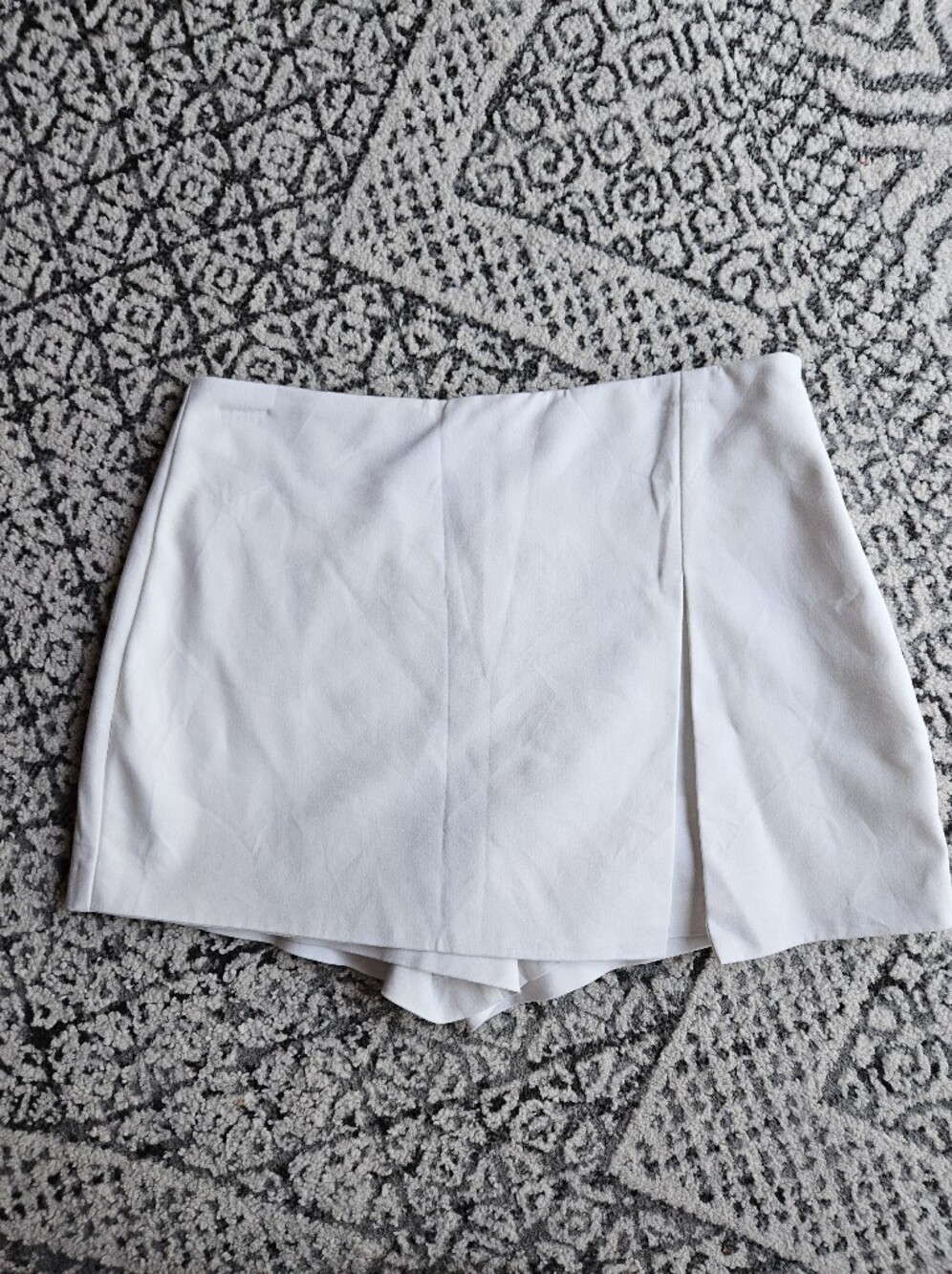 English Factory White Skort Size Medium